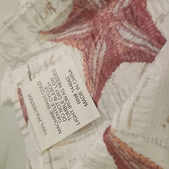 12 Pack Coral Isle Metal Shower Hooks and 70"×72" Coral Isle Shower Curtain - Picture 5 of 8